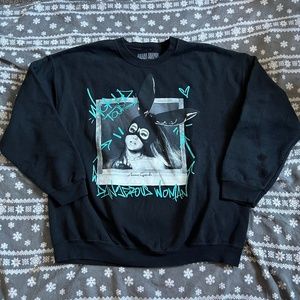 ariana crewneck